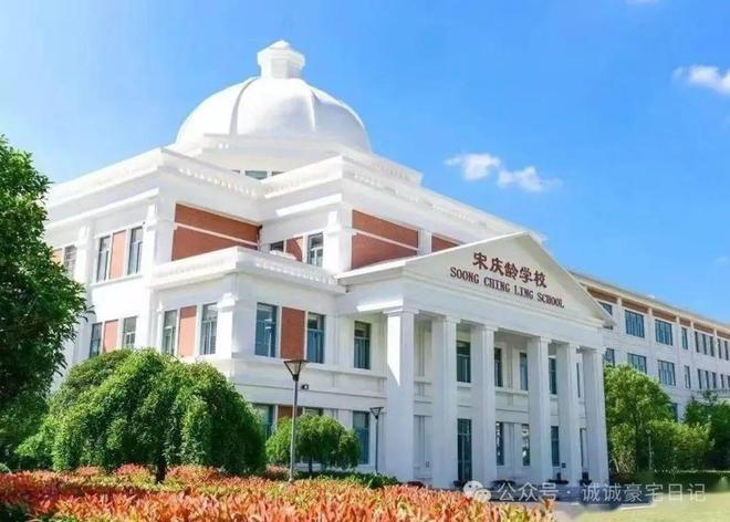地块新中式园林与法式建筑的融合上海别墅天花板！紫园20年传奇(图9)